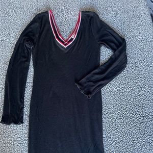 Heart & Hips Rib Band Detail V-Neck Mini Dress